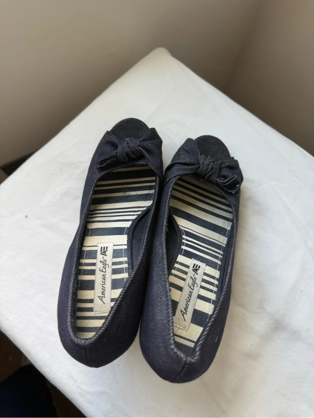 American Eagle Blue Peep-Toe wedge flats Size 8.5